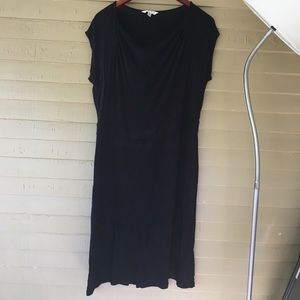 🌻(CAbi) black dress
